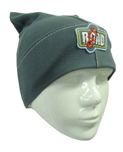 Czapka 'L' -grafitowa